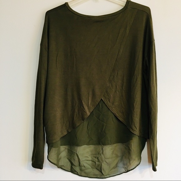 Kenneth Cole Tops - KANNETH COLE OVERSIZED TOP SIZE SP.